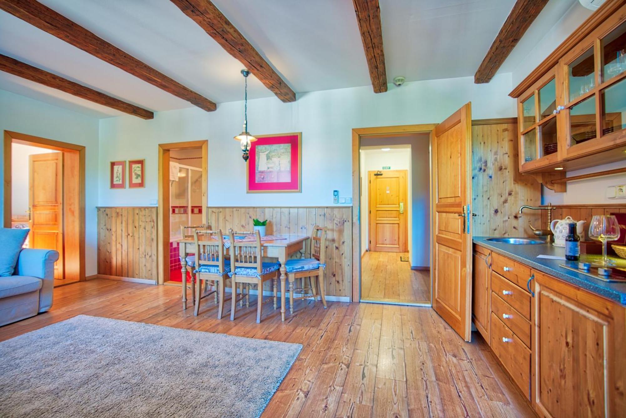 Apartman-Hotel Jitravsky Dvorec Rynoltice Εξωτερικό φωτογραφία